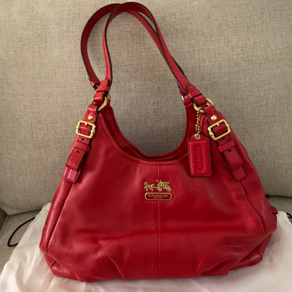 Coach red leather shoulder bag